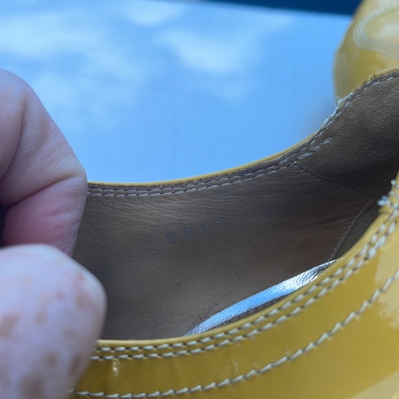 Vintage Dries Van Noreen unique yellow paten leather platform shoes size 8 - Picture 7 of 15